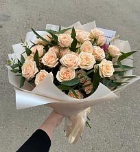 Букет Кремовые розы Латте в Екатериновке